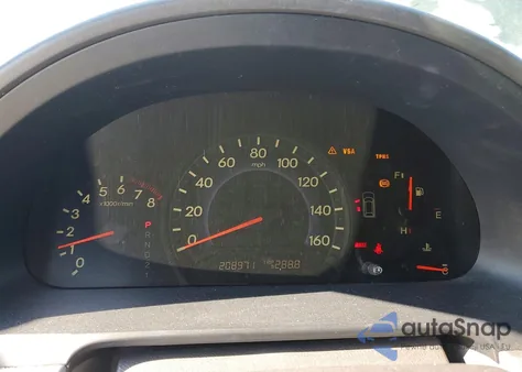 2010 Honda Odyssey Lx z USA, uszkodzony, nr VIN 5FNRL3H24AB100546